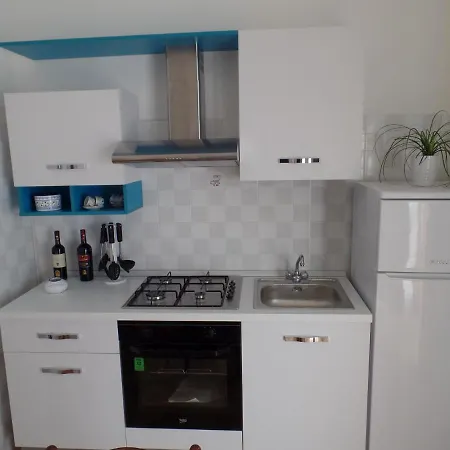 Casa 100 M 7 Posti * Lido Marini