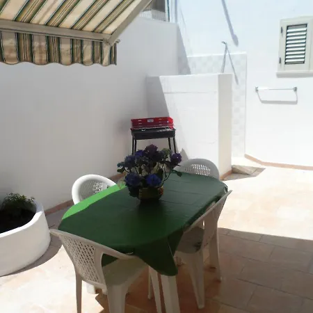 Casa 100 M 7 Posti Holiday home