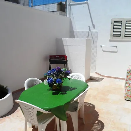 Casa 100 M 7 Posti Holiday home Lido Marini